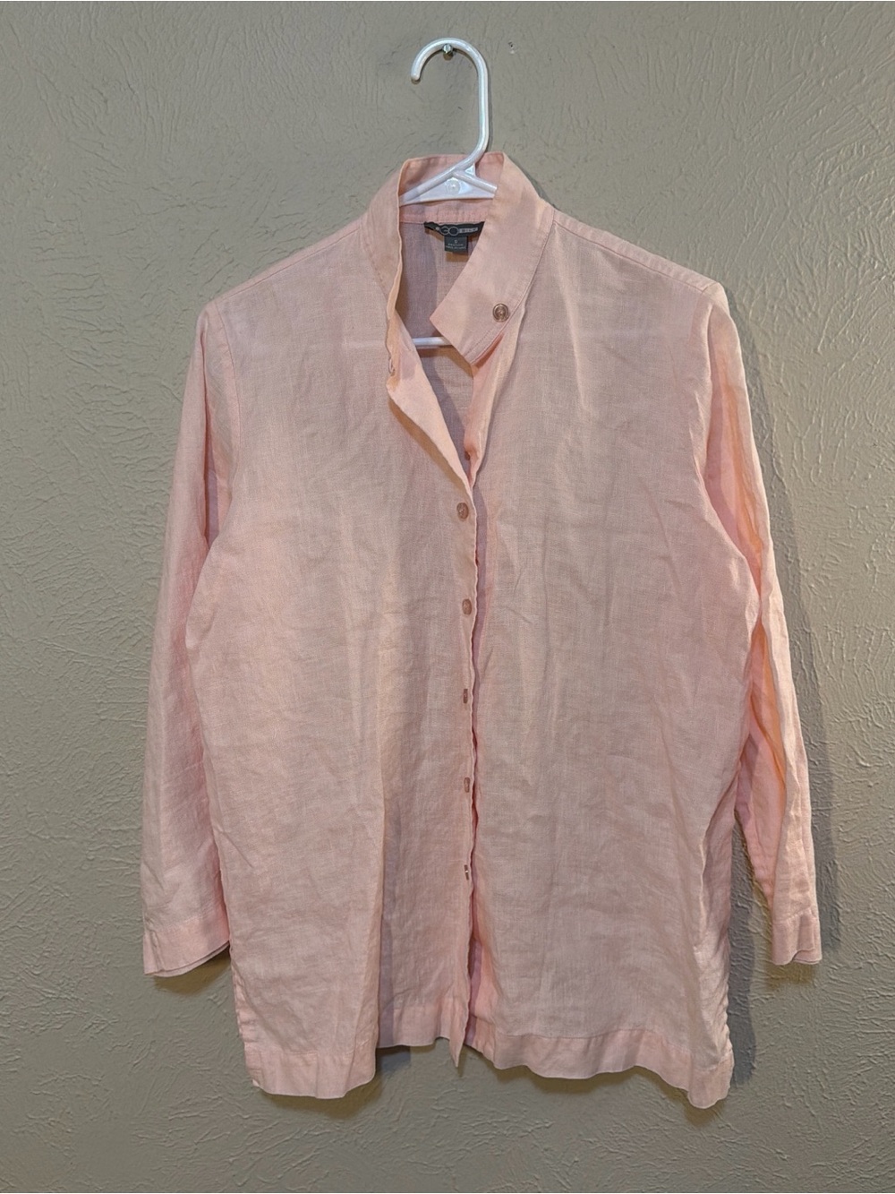 Women's Lightweight Linen Button-Front Top in Light Pink